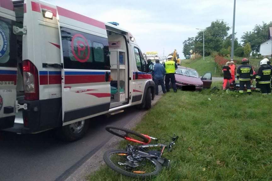 Potrącenie rowerzysty w Pawłosiowie