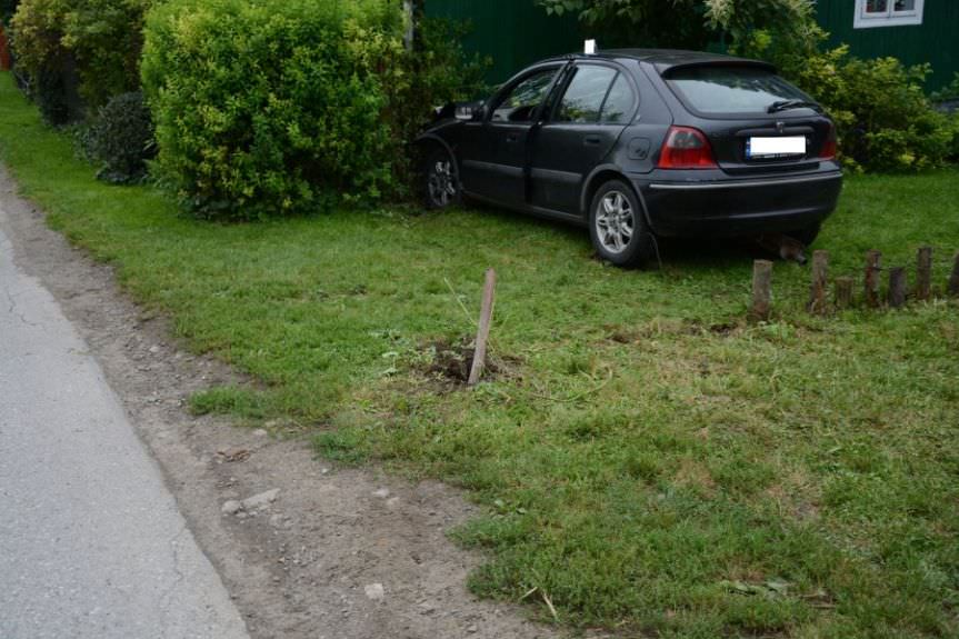 W Zarszynie kierujący samochodem marki Rover wjechał w dom