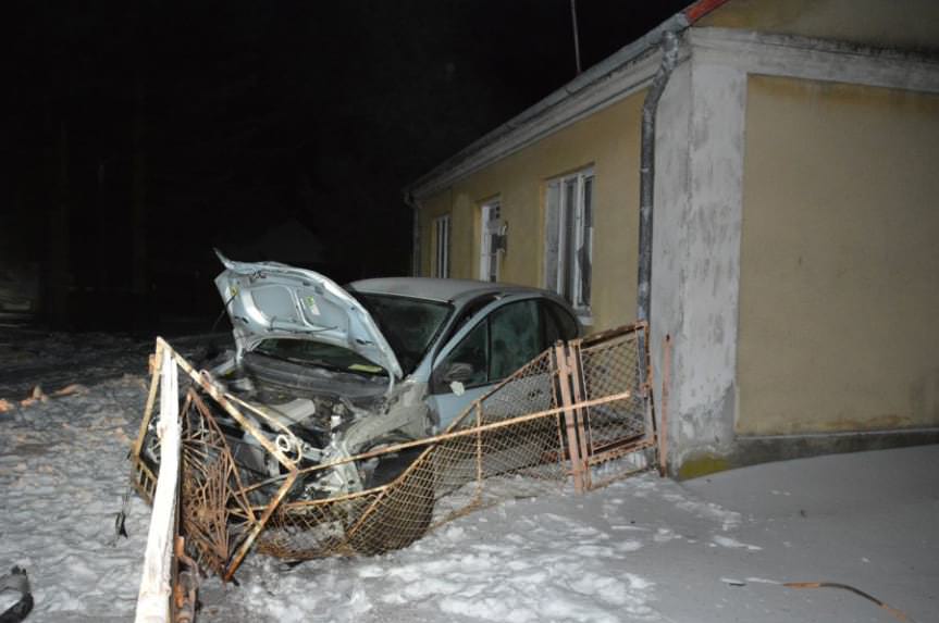 Baranów Sandomierski. Pijani mężczyźni kierowali samochodem
