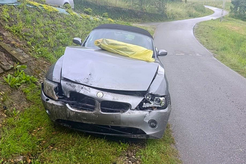 Czołowe zderzenie przez zbyt szybką jazdę