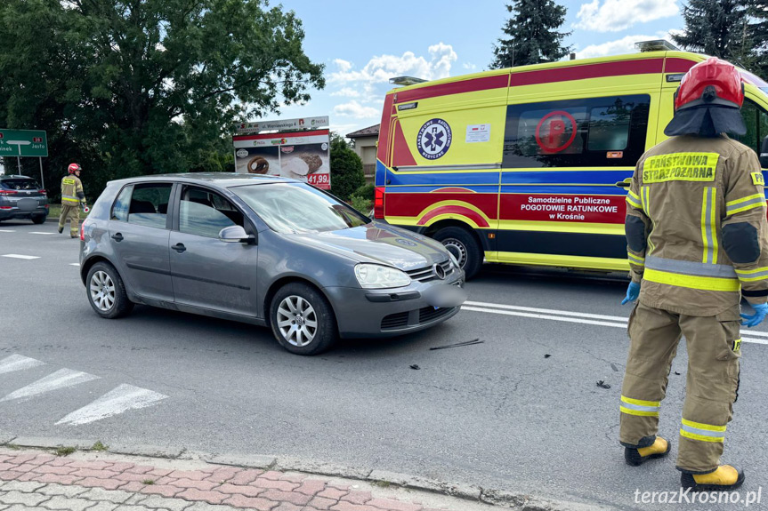 Zderzenie dwóch samochodów w Krośnie