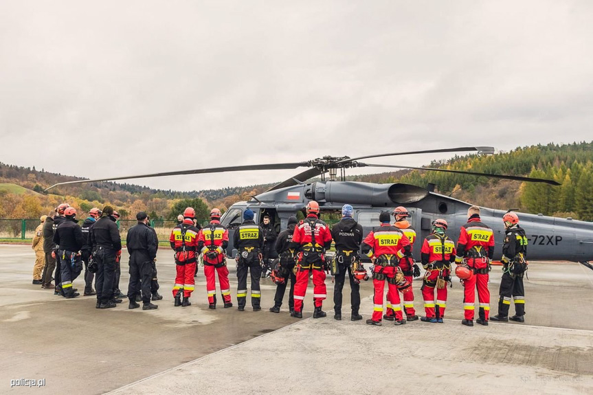 Ćwiczenia służb w Huwnikach