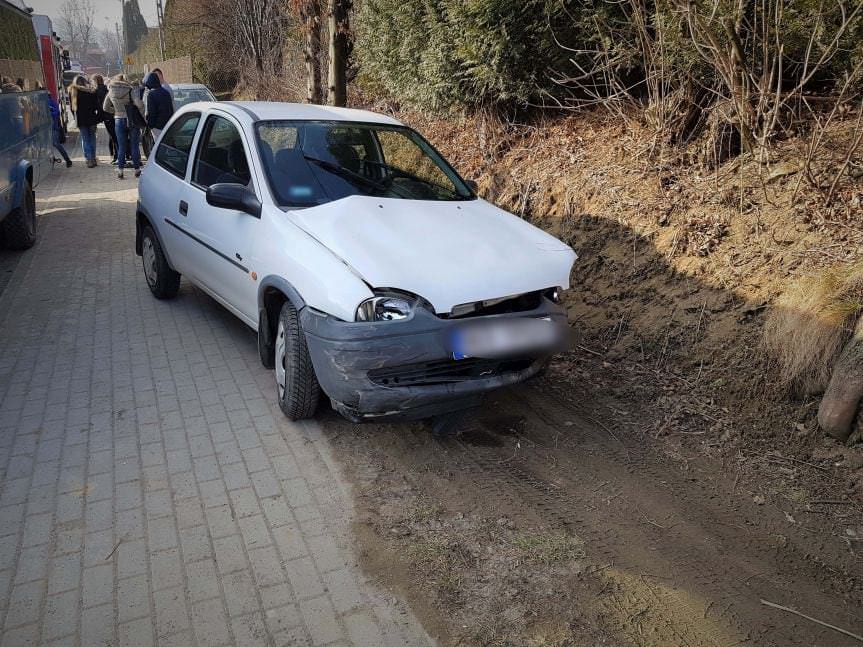 Iwonicz Zdrój. Zderzenie mikrobusu z samochodem osobowym