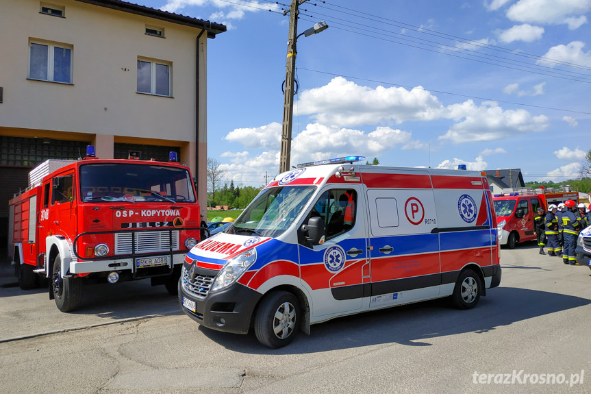 Kolizja drogowa na skrzyżowaniu w Kopytowej