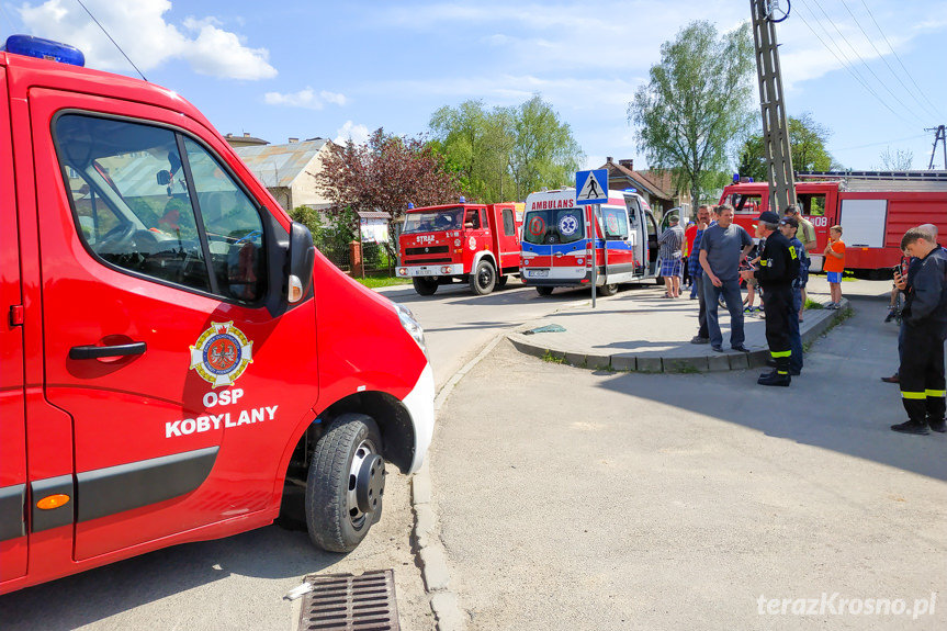 Kolizja drogowa na skrzyżowaniu w Kopytowej