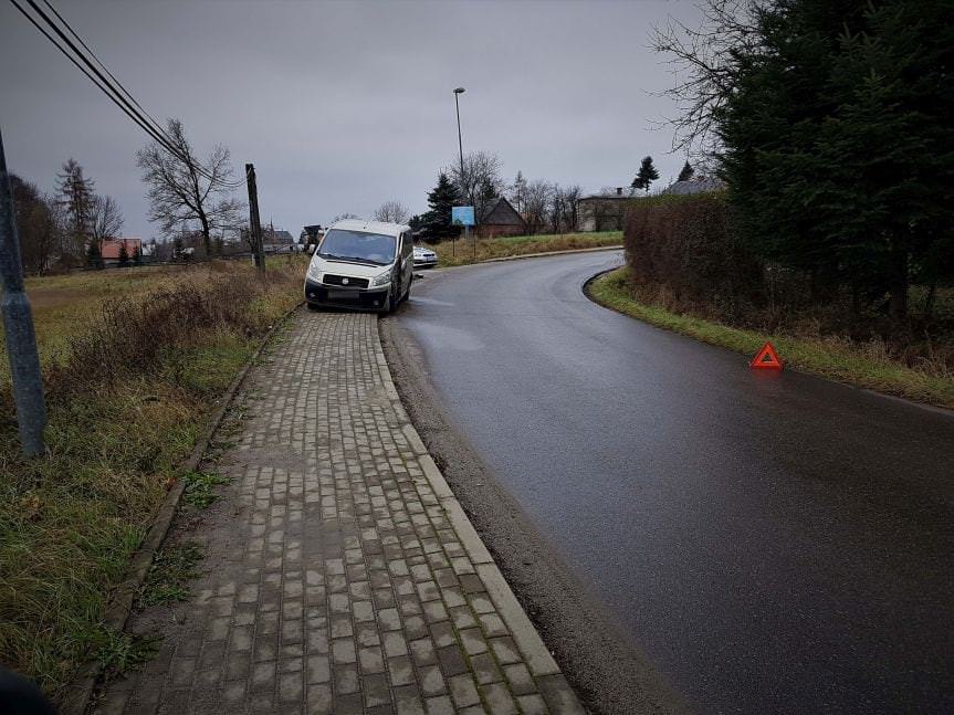 Kolizja drogowa na ul. Zawiśle w Korczynie