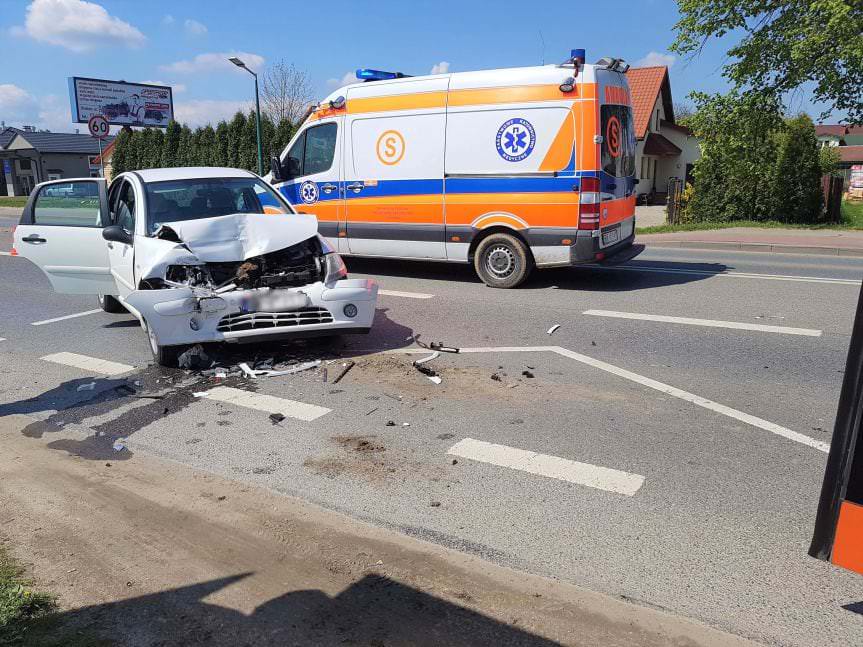 Kolizja drogowa na ulicy Zręcińskiej w Krośnie