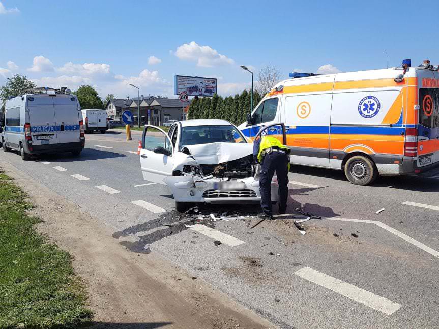 Kolizja drogowa na ulicy Zręcińskiej w Krośnie