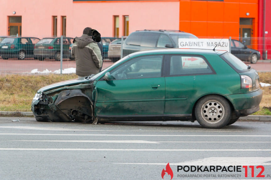 Kolizja na ul. Bieszczadzkiej w Krośnie