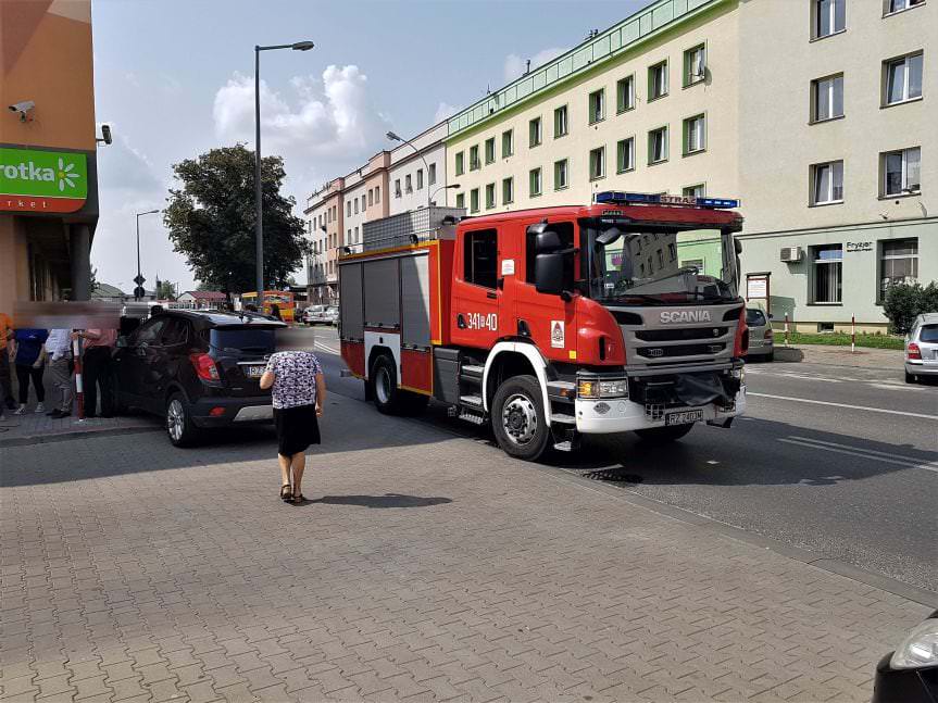 Kolizja przy Full Markecie w Krośnie