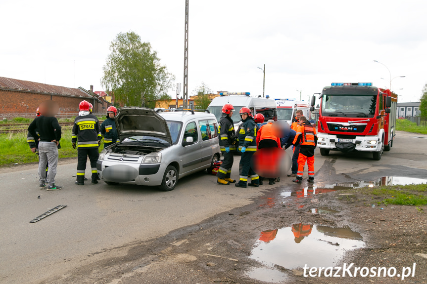 Kolizja w Krośnie. Zderzenie porsche i citroena