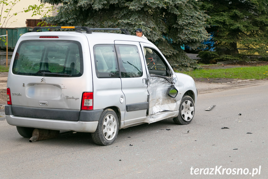 Kolizja w Krośnie. Zderzenie porsche i citroena