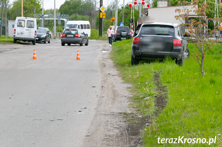 Kolizja w Krośnie. Zderzenie porsche i citroena