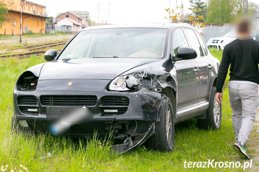 Kolizja w Krośnie. Zderzenie porsche i citroena