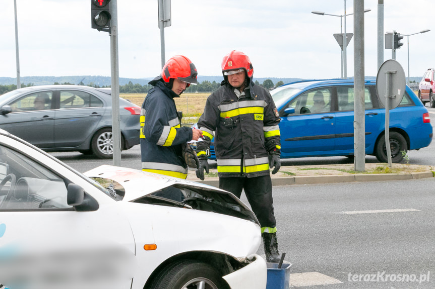 Krosno. Wypadek z udziałem samochodu WORD