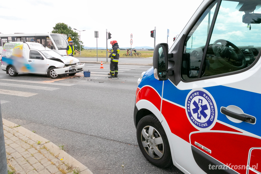 Krosno. Wypadek z udziałem samochodu WORD