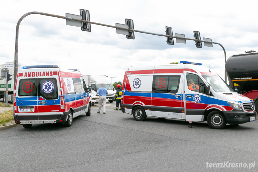 Krosno. Wypadek z udziałem samochodu WORD