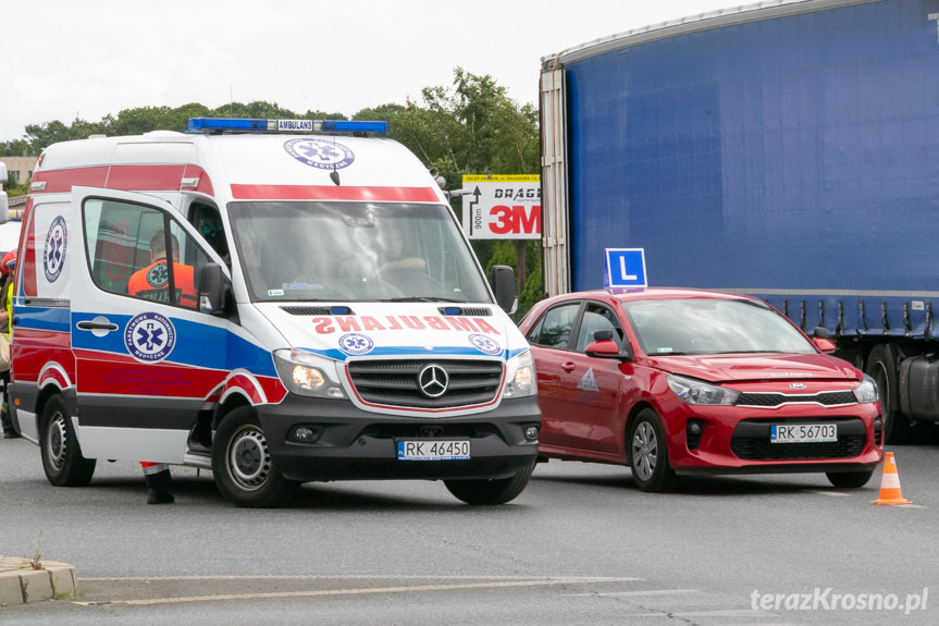 Krosno. Wypadek z udziałem samochodu WORD