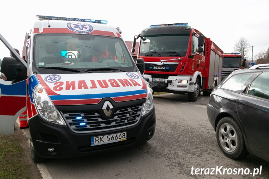 Łęki Strzyżowskie. Zderzenie Alfa Romeo z BMW