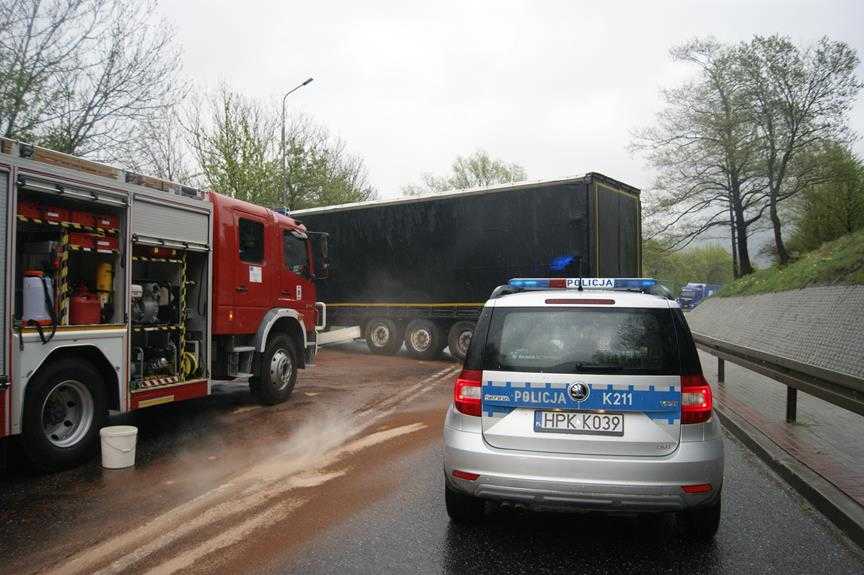 Niebezpieczna kolizja na dk19 koło  Dukli 