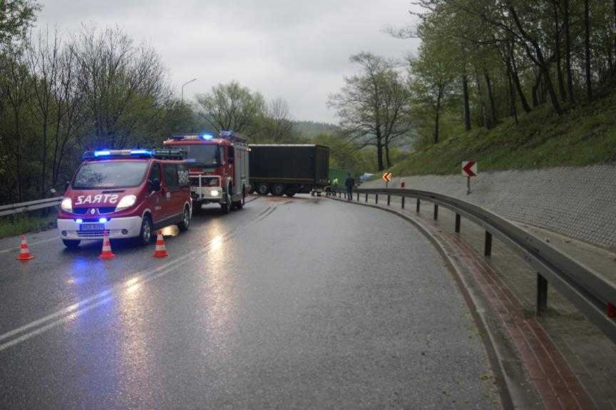 Niebezpieczna kolizja na dk19 koło  Dukli 