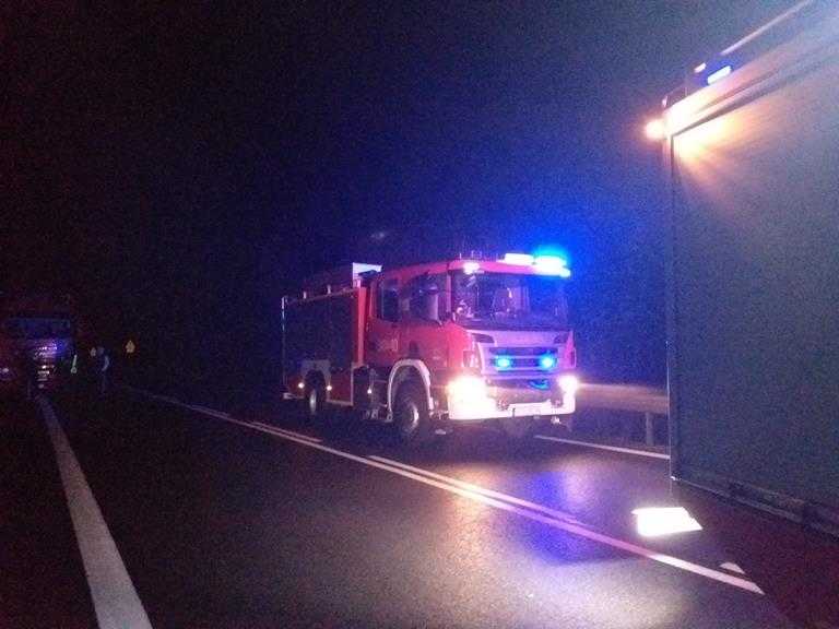Nocne zderzenie na zakręcie śmierci 
