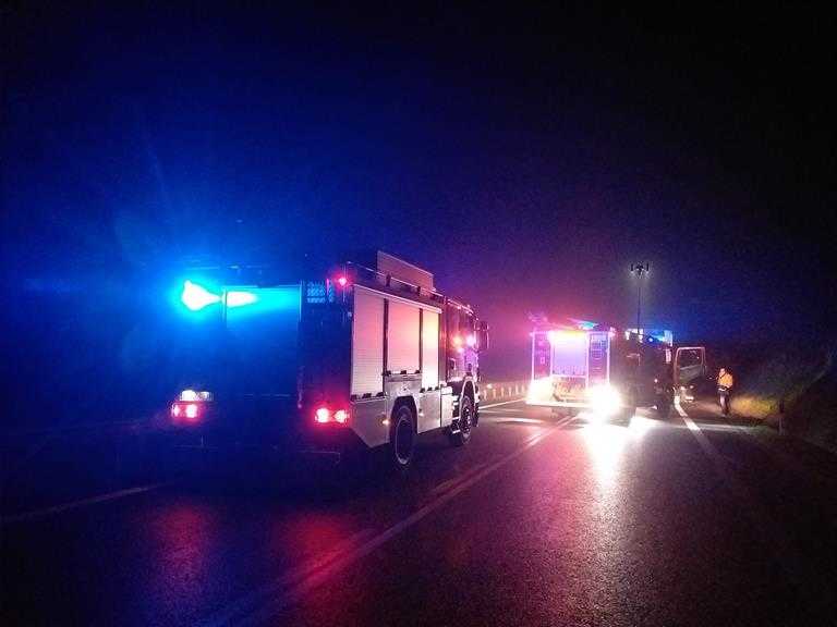 Nocne zderzenie na zakręcie śmierci 