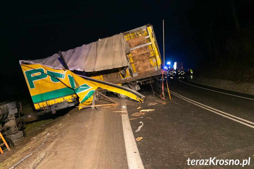 Nowa Wieś. Zderzenie dwóch samochodów ciężarowych