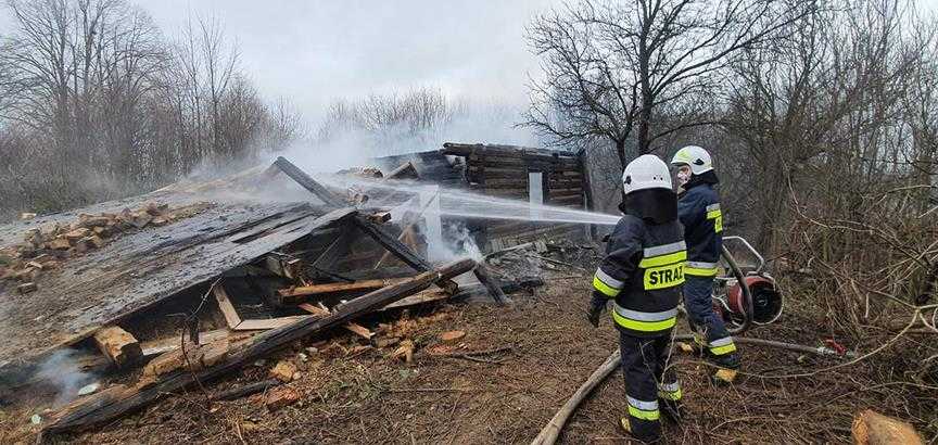 Poważny pożar opuszczonego budynku 