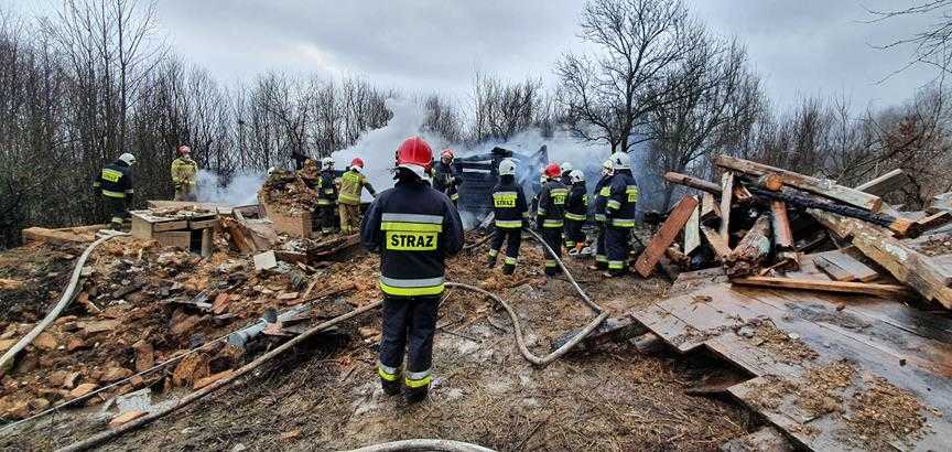 Poważny pożar opuszczonego budynku 