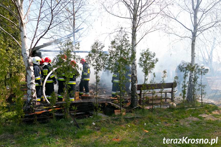 Pożar altany w Pustynach