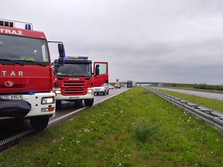 Pożar autokaru na A4