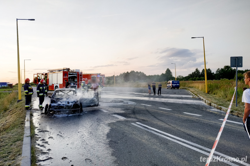 Pożar BMW w Krośnie