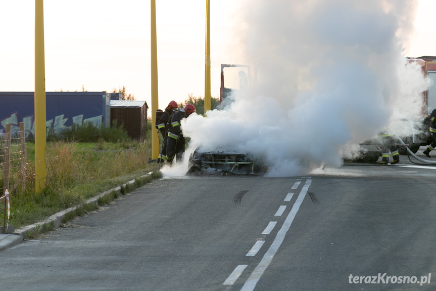 Pożar BMW w Krośnie