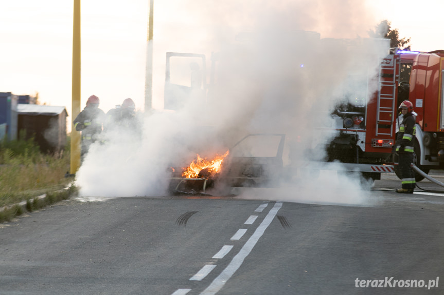 Pożar BMW w Krośnie