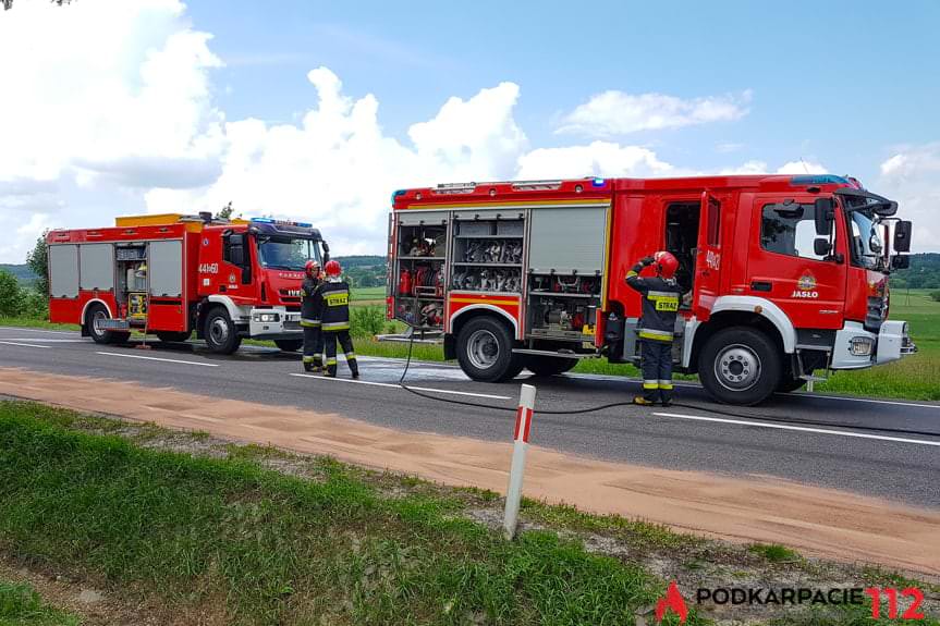 Pożar ciężarówki w Zimnej Wodzie