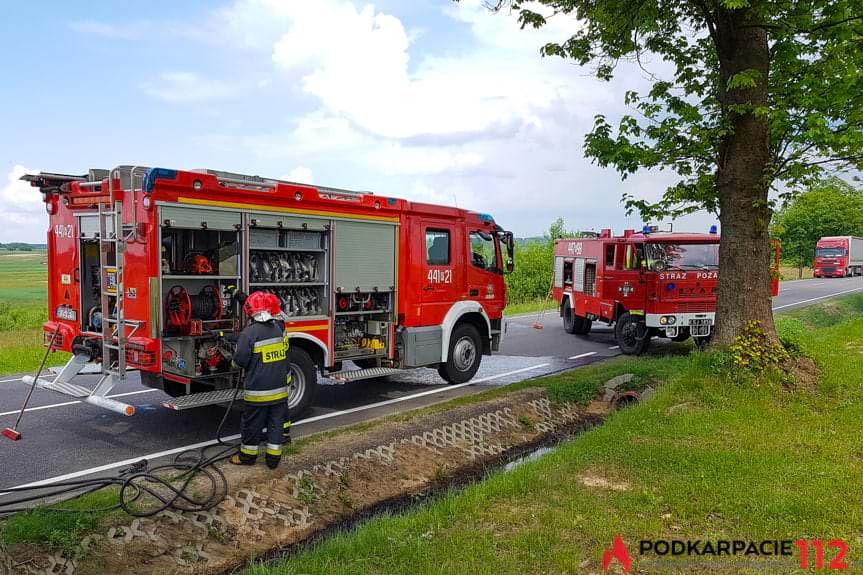 Pożar ciężarówki w Zimnej Wodzie