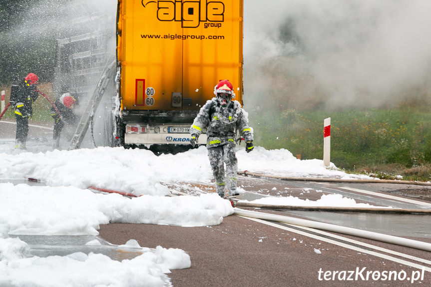 Pożar tira w Komborni