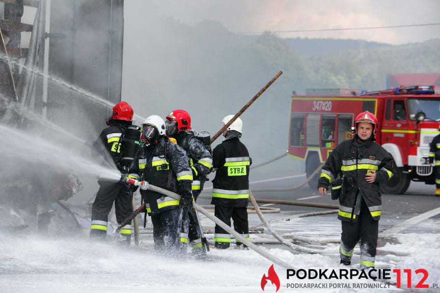 Pożar tira w Trzcianie