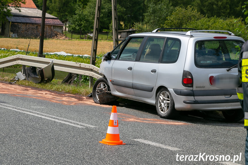 Teodorówka. Zderzenie samochodu ciężarowego i osobówki