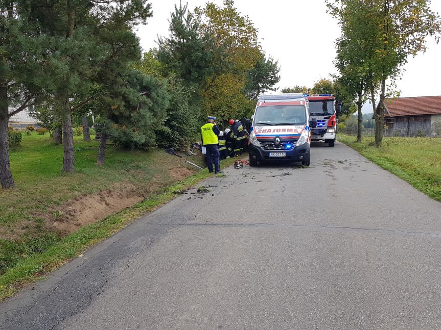 Wypadek drogowy w Węglówce