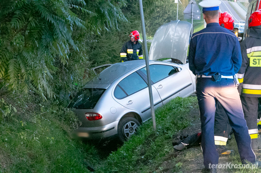 Wypadek w Iskrzyni. Zderzenie auta z motocyklem