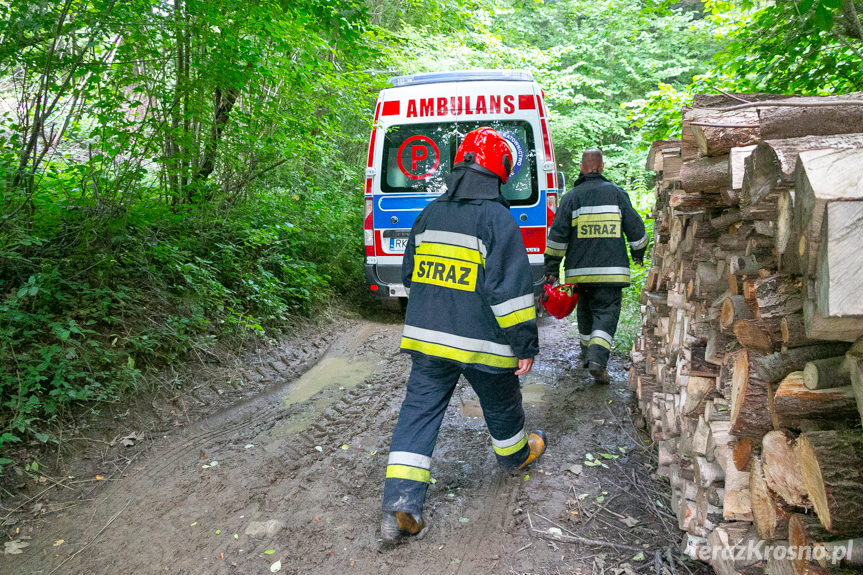 Wypadek w Iwli. Mężczyzna przygnieciony przez ciągnik