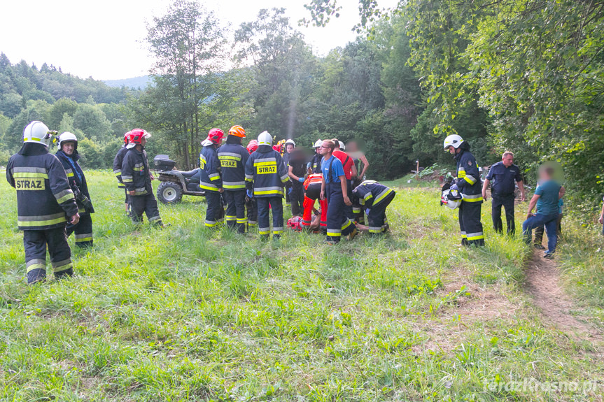 Wypadek w Iwli. Mężczyzna przygnieciony przez ciągnik