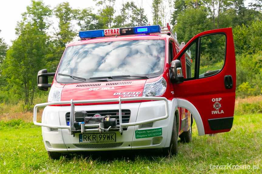 Wypadek w Iwli. Mężczyzna przygnieciony przez ciągnik