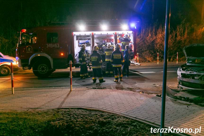 Wypadek w Pustynach. Zderzenie suzuki z mitsubishi