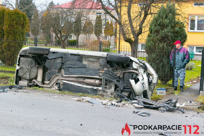 Wypadek w Świerzowej Polskiej na skrzyżowaniu