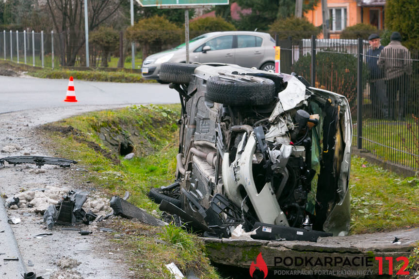 Wypadek w Świerzowej Polskiej na skrzyżowaniu