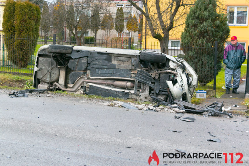 Wypadek w Świerzowej Polskiej na skrzyżowaniu