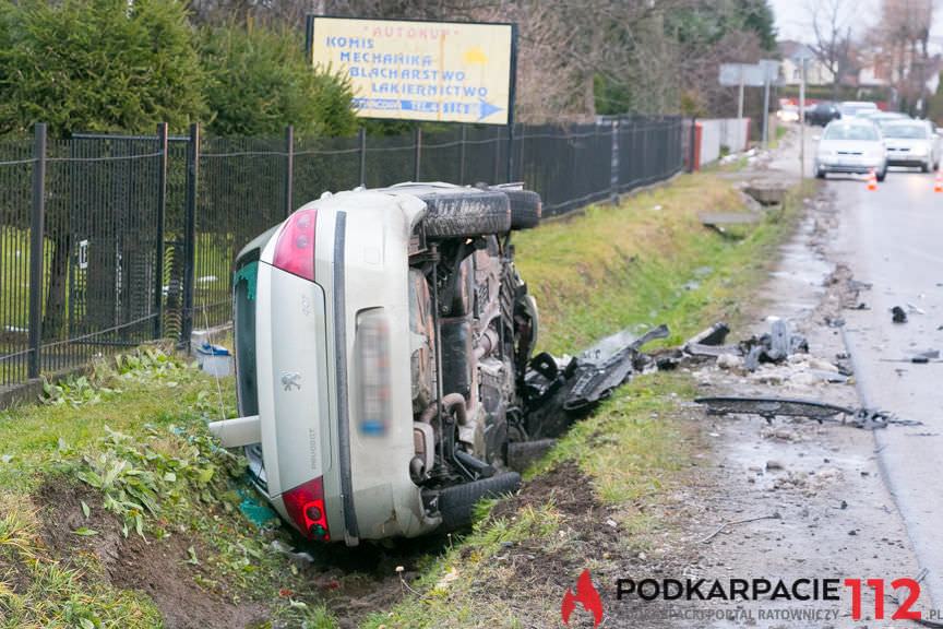 Wypadek w Świerzowej Polskiej na skrzyżowaniu